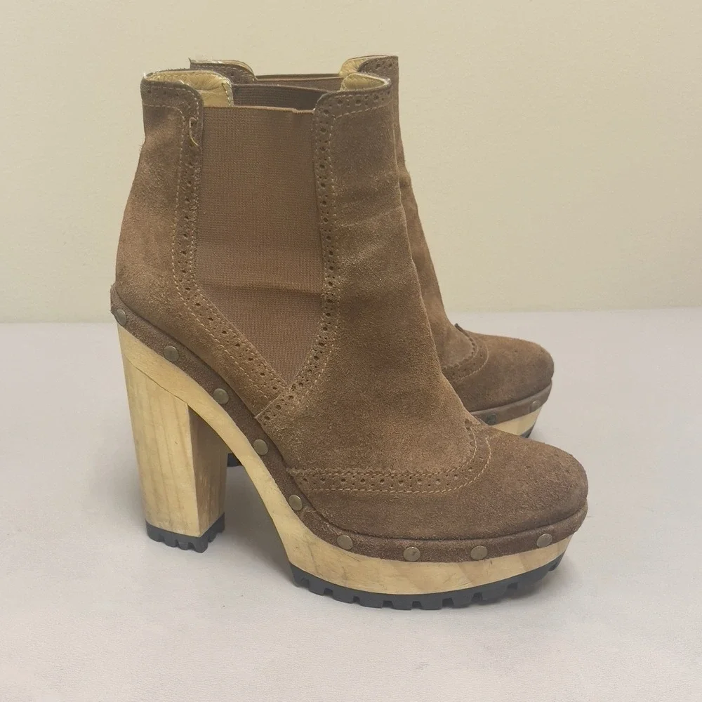 POLO RALPH LAUREN Wood Platform Boots Women US 7 / EU 37 Brown Suede Chunky Heel